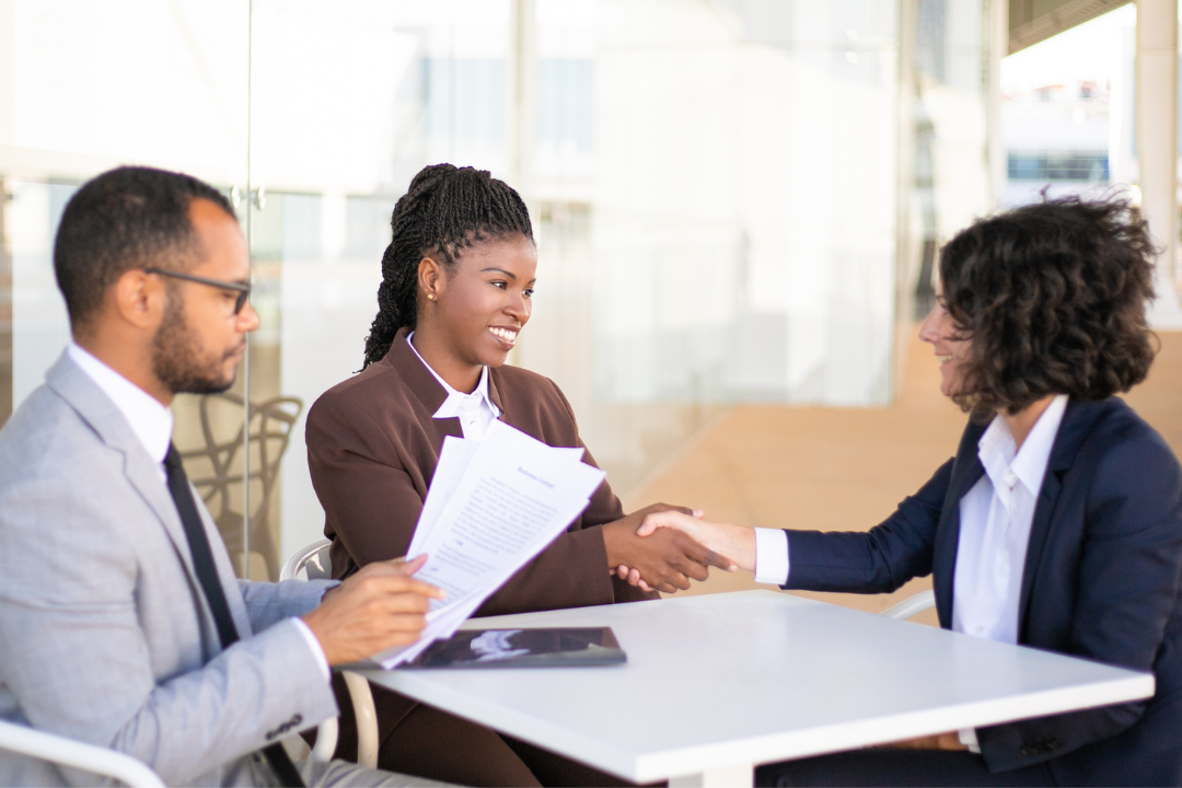 Essential Clauses to Include in a Freelance Contract